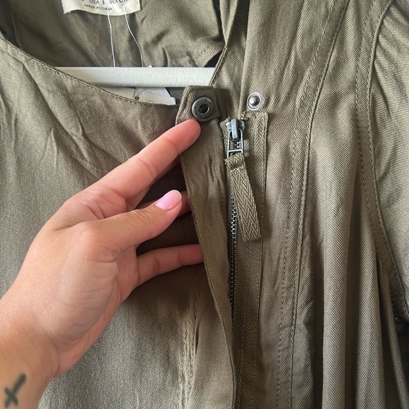 Buckle Olive  Coat - Picture 2 of 11